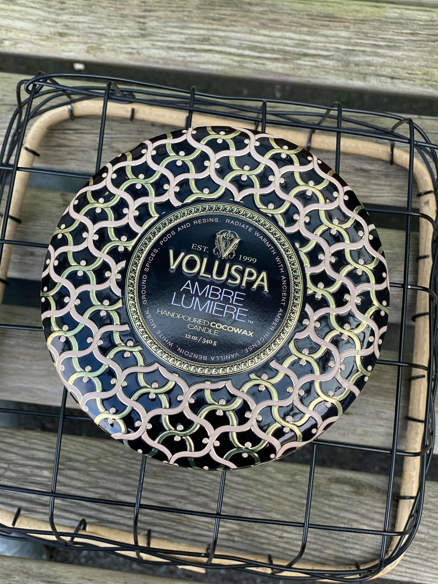 3-wick Candle Dec. Tin 40tim Ambre Lumiere