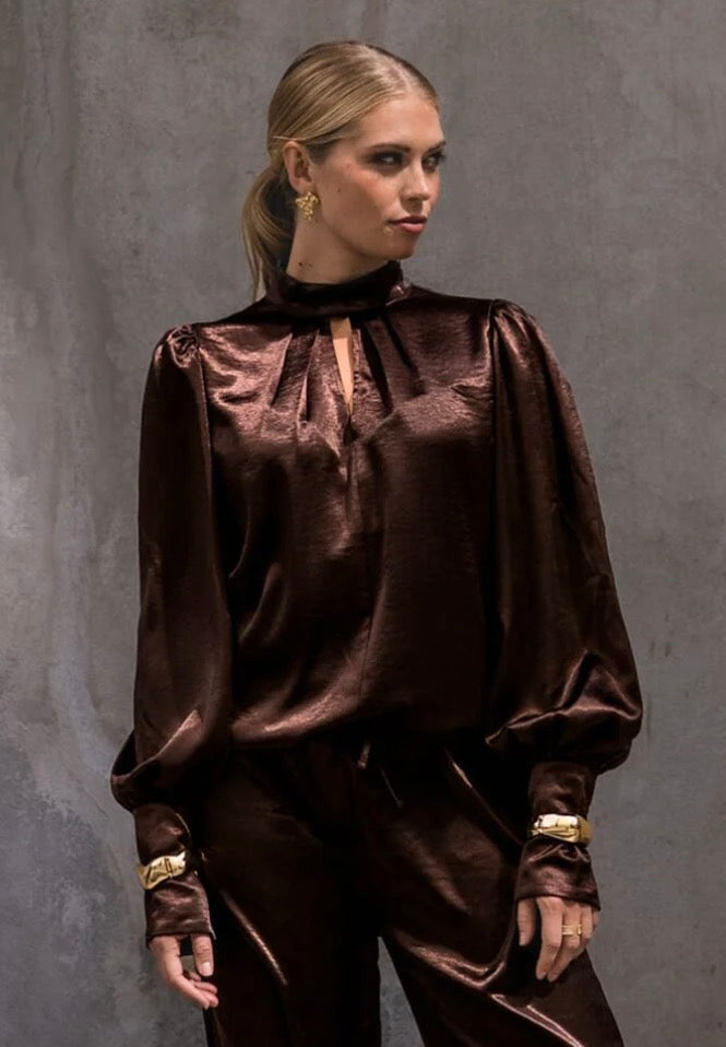 Aida Heavy Satin