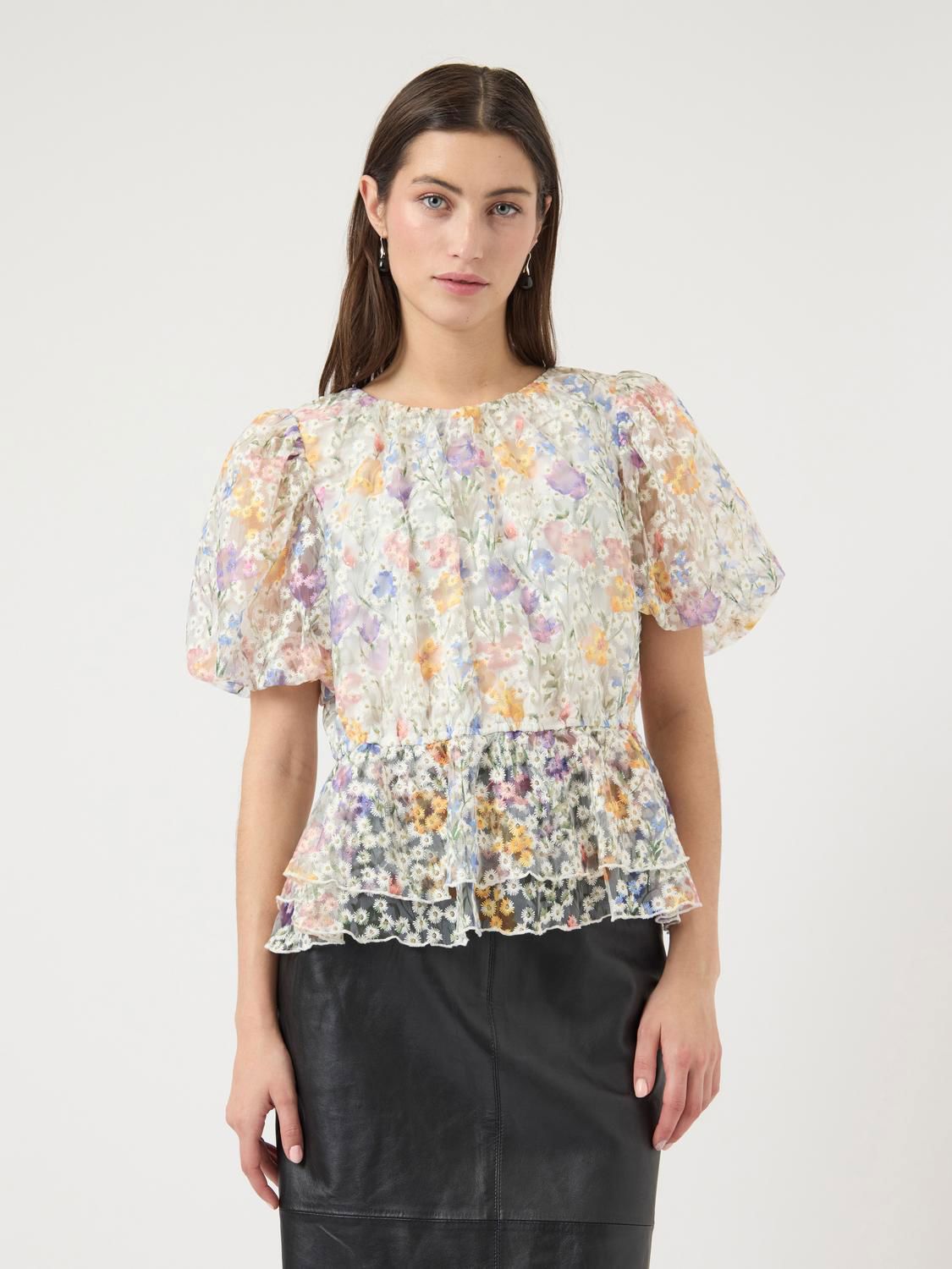 Leanna SS Top Star White