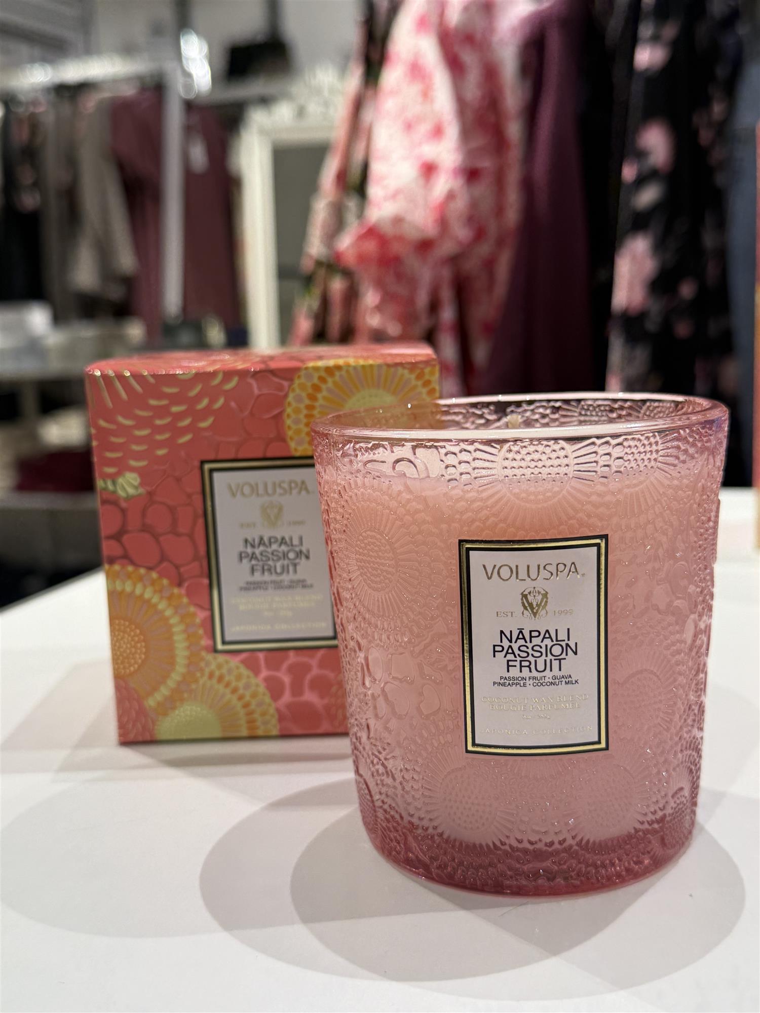 Classic Boxed Candle 60t Napoli Passion Fruits