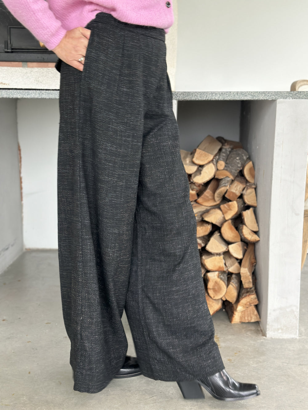 Uma 821 night sky structure